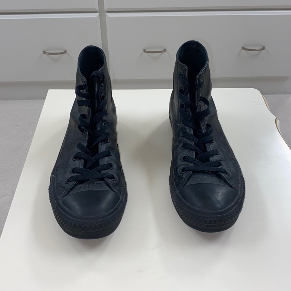 Converse, Black Leather, Men’s Size 11